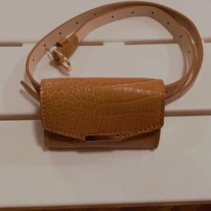 HM brown belt bag-New